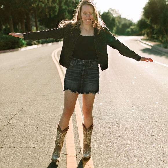 Meet your Posher, Kristy - Picture 1 of 1